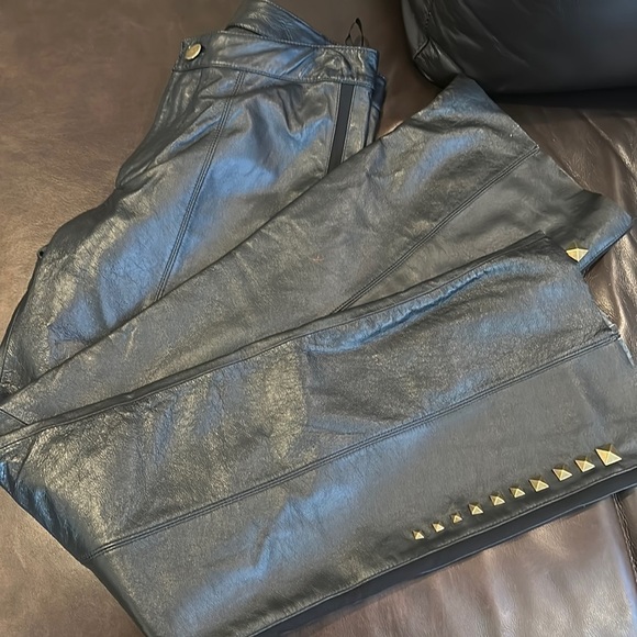 Pamela McCoy Black Genuine Leather Studded Pants 8 - Picture 11 of 12